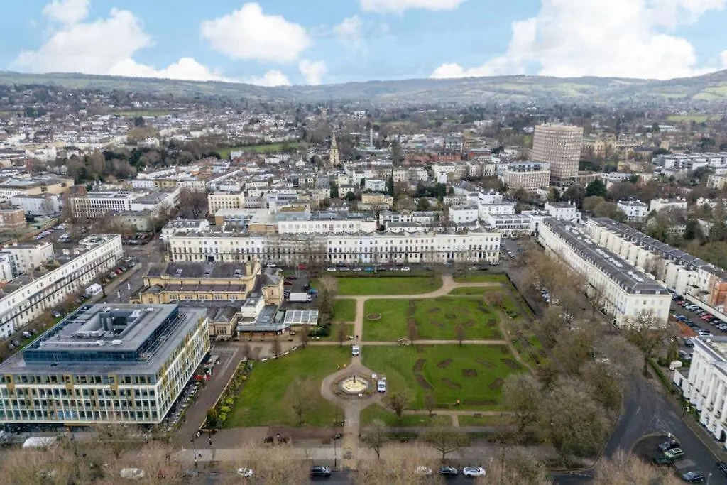 Appartamento Imperial King Apt, Cheltenham Centre, Dedicated Free Parking