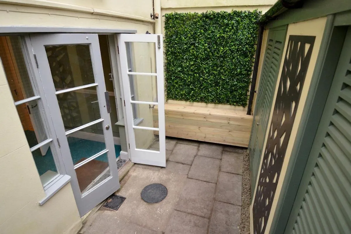 Imperial King Apt, Cheltenham Centre, Dedicated Free Parking Regno Unito